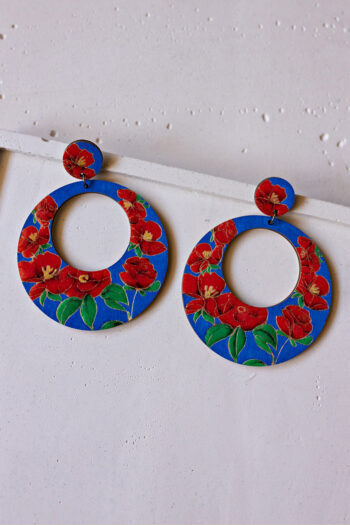 Long floral earrings - blue/red