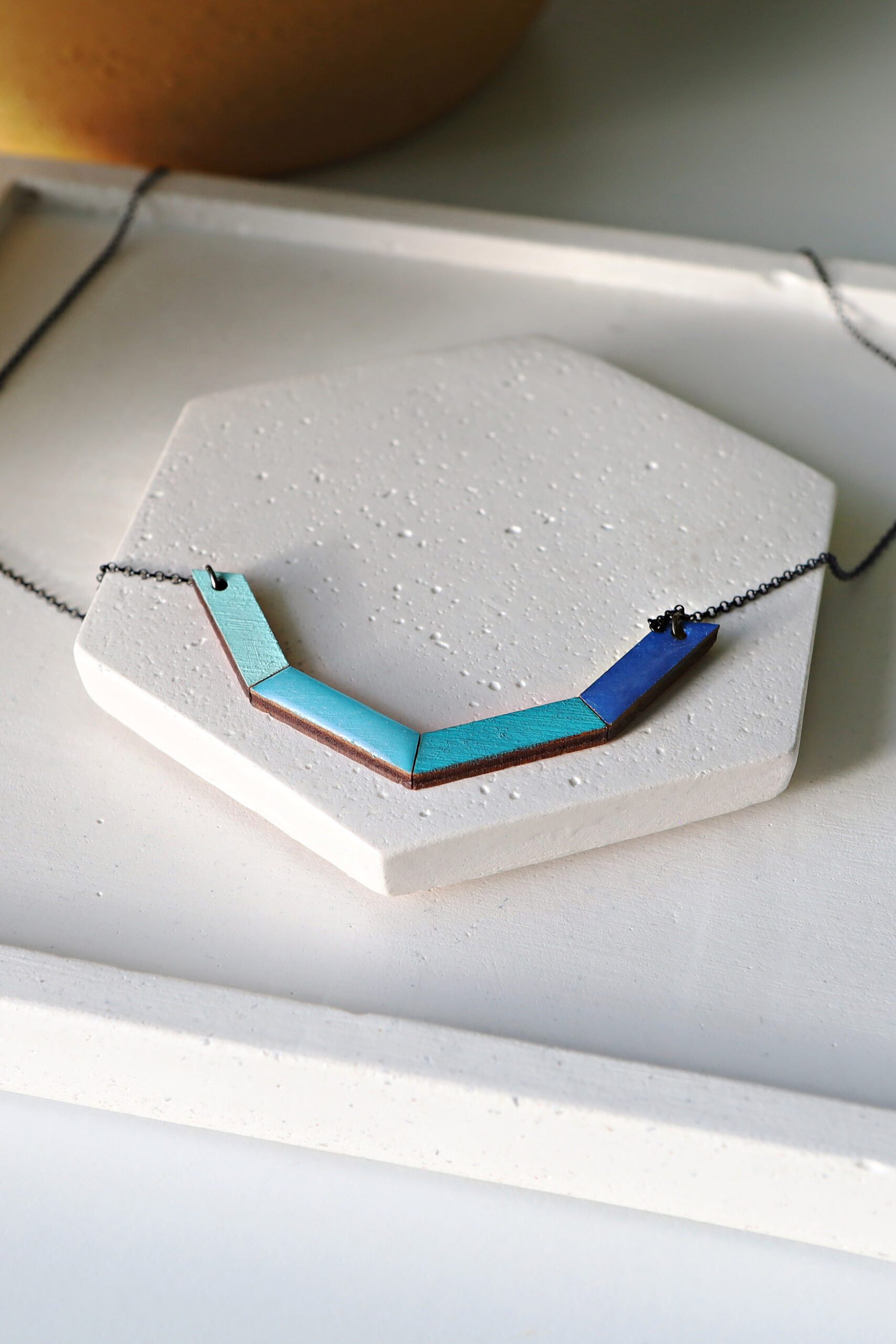 polygoniko-large-blue2-new