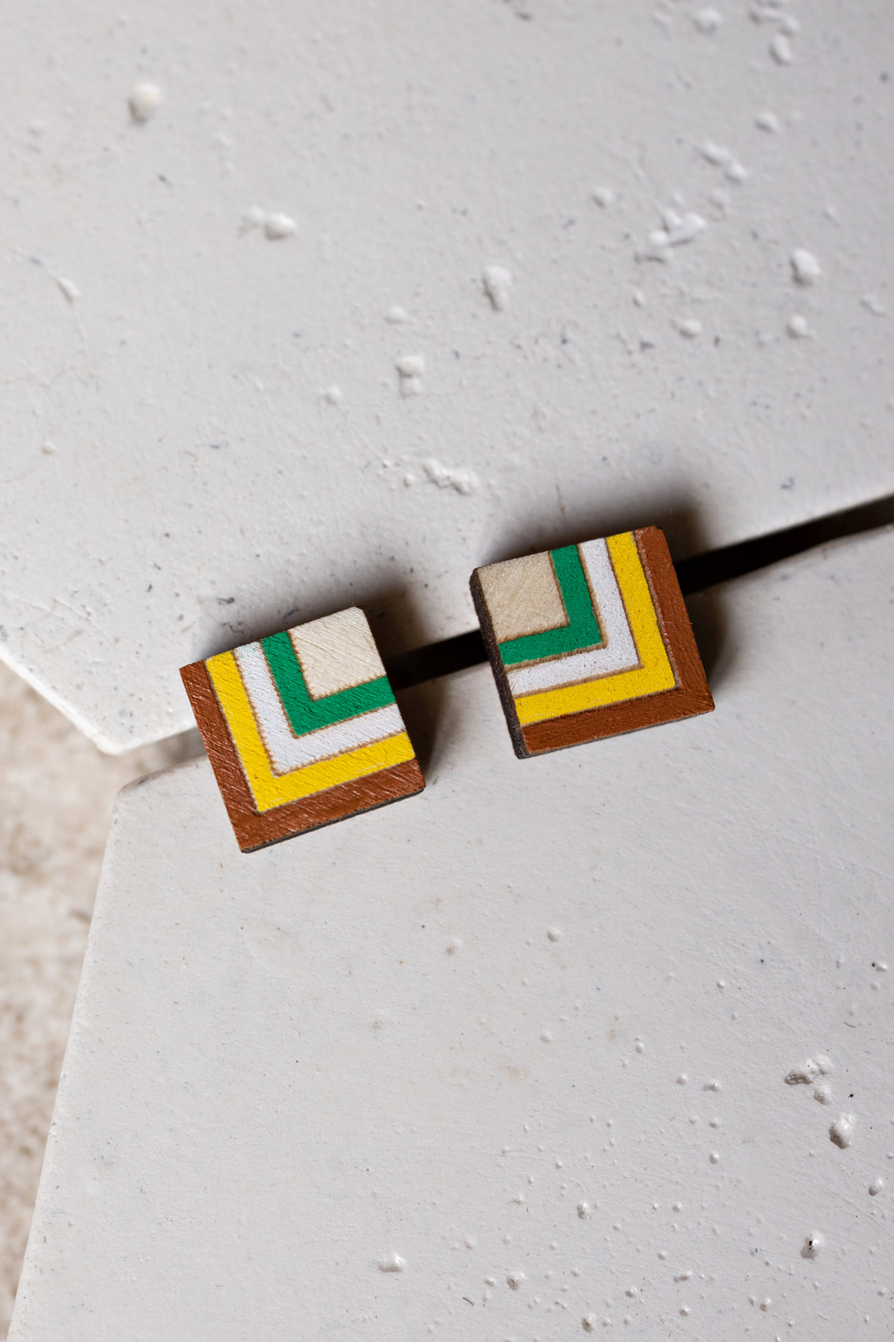 romvoi-cinnamon-green-new