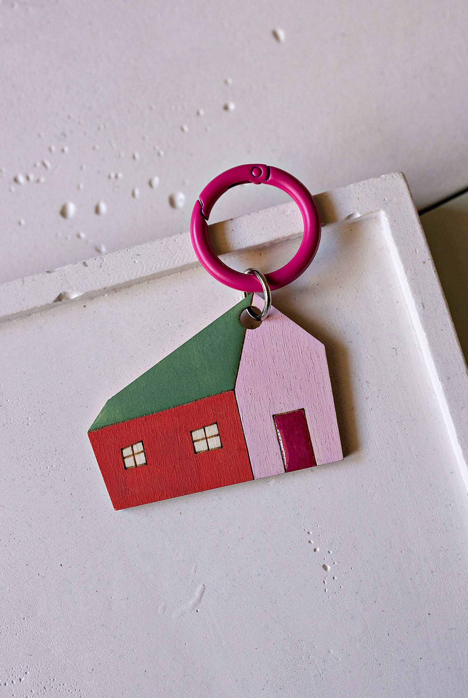 brelok-home-fuchsia